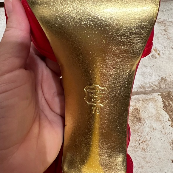 Red Sasha London satin heels size 7.5 - Picture 5 of 5